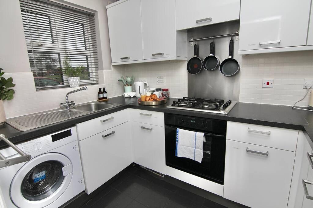 Daimler House - Cosy Home Near Coventry City Centre Εξωτερικό φωτογραφία