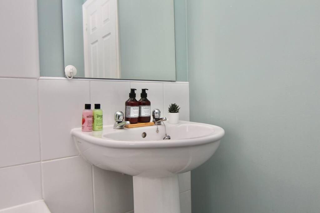 Daimler House - Cosy Home Near Coventry City Centre Εξωτερικό φωτογραφία