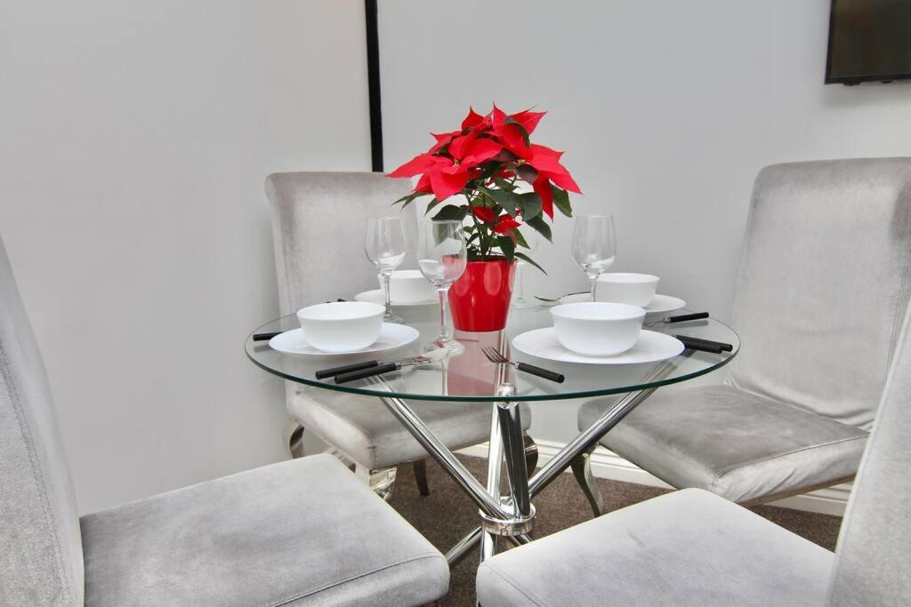 Daimler House - Cosy Home Near Coventry City Centre Εξωτερικό φωτογραφία